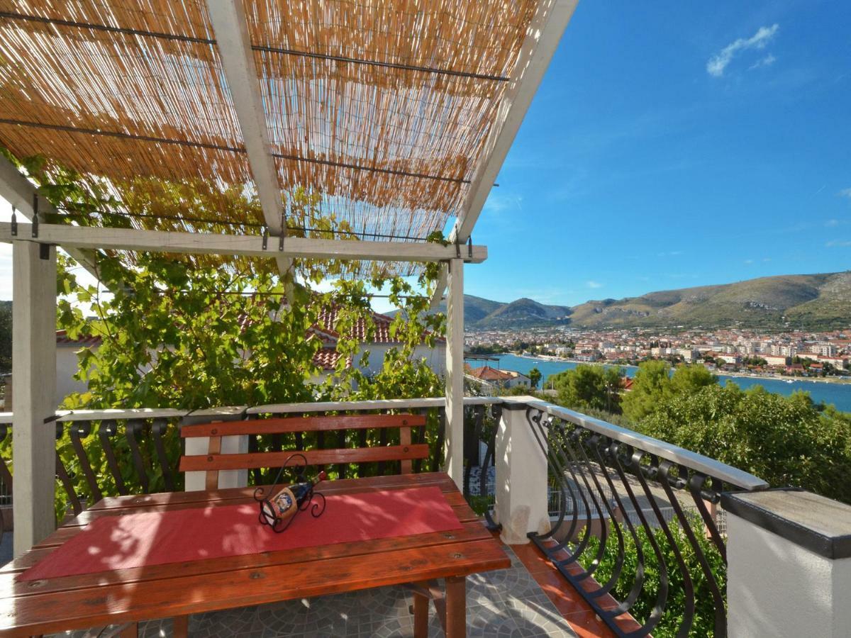 Apartment Poseidon Trogir Eksteriør billede