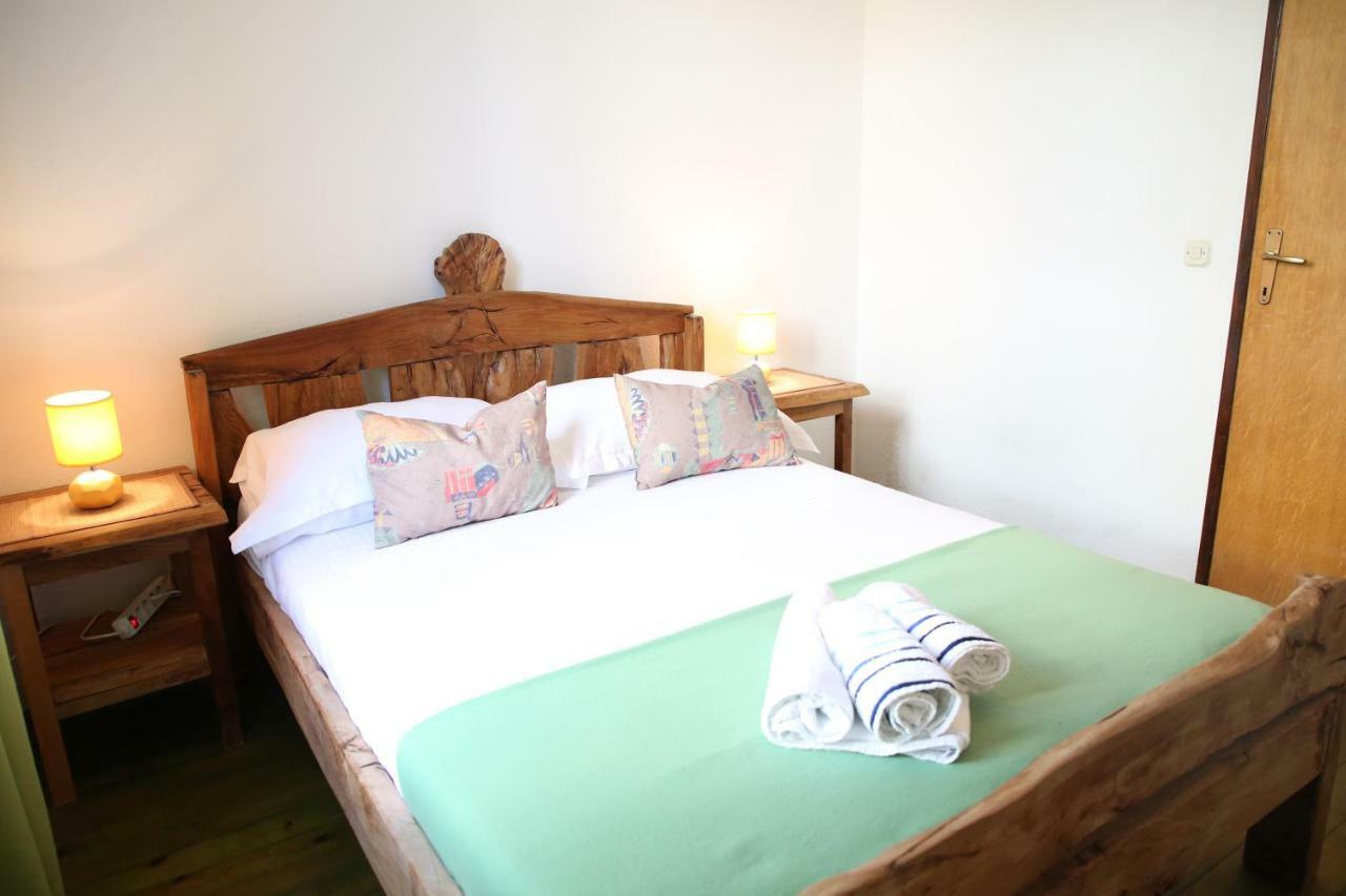Apartment Poseidon Trogir Eksteriør billede
