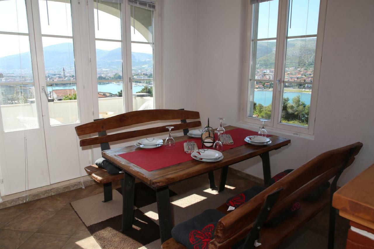 Apartment Poseidon Trogir Eksteriør billede